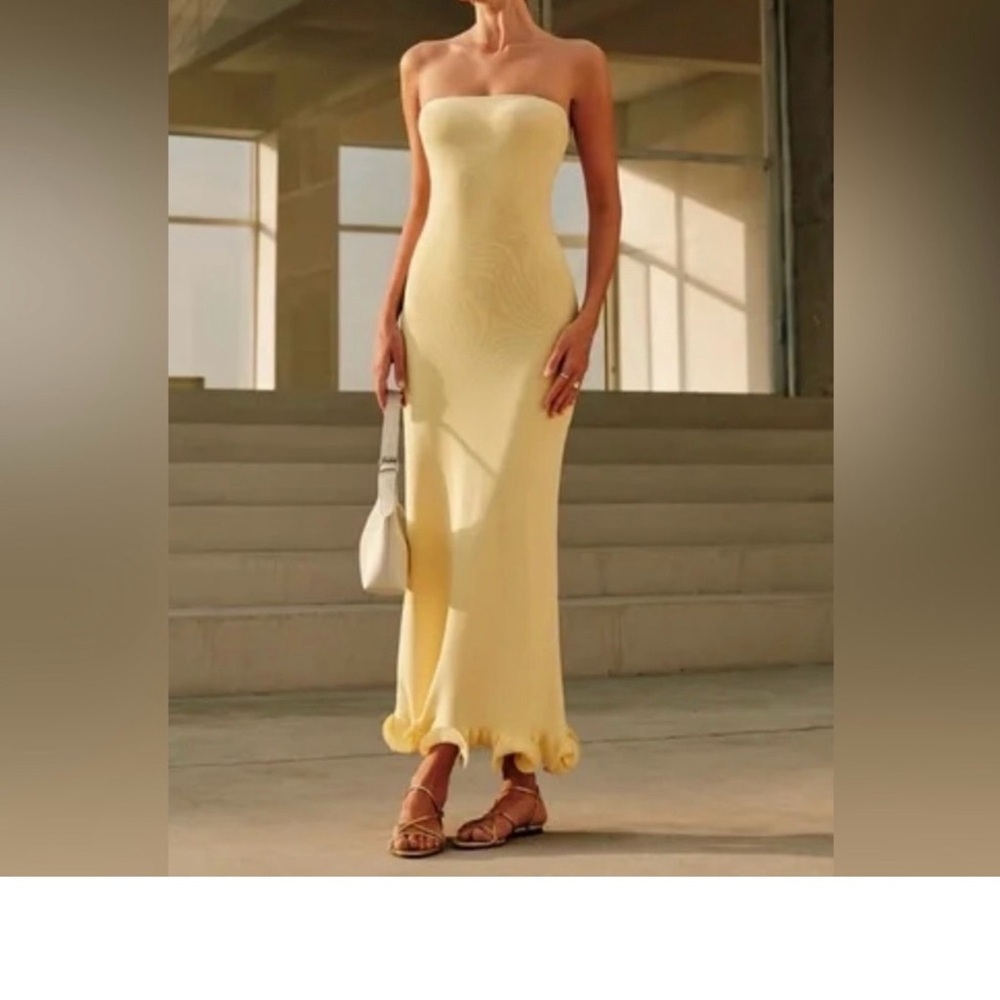 Commense Strapless Pale Yellow Knit Midi Dress